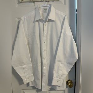 Brooks Brothers white button down shirt. Size 171/2-4/5.